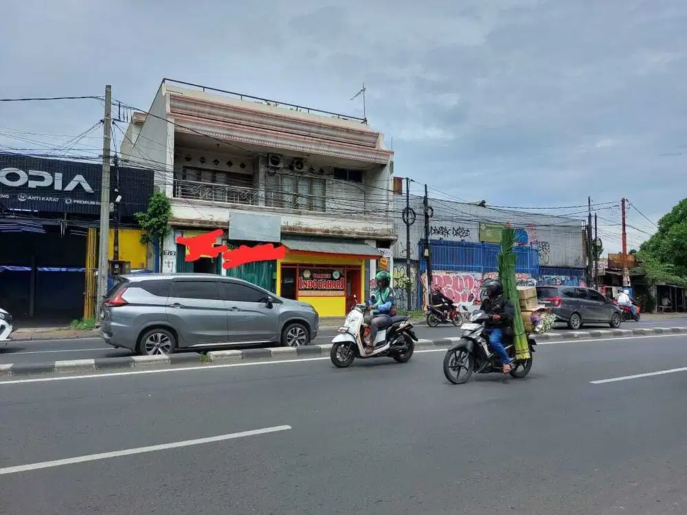 Disewakan Tempat Usaha Dekat Jalan Raya