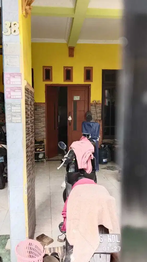 Rumah 2 lantai luas 67 m2 harga 800 juta di Kepuhkiriman,Waru,Sidoarjo