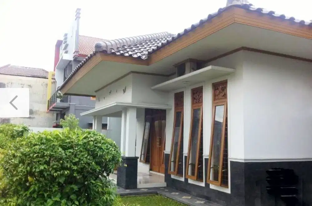 Turun 900 Jt Rumah dekat UGM Kentungan Jl. Kaliurang, Superindo