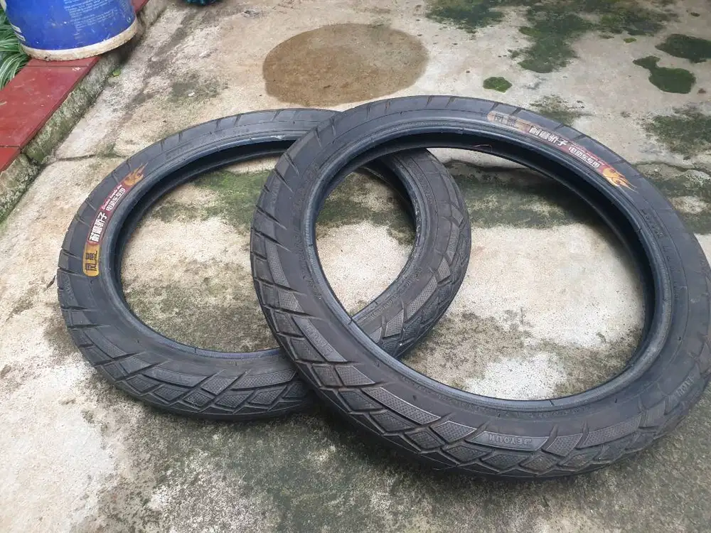 ( borongan ) ban bekas sepeda listrik ring 16