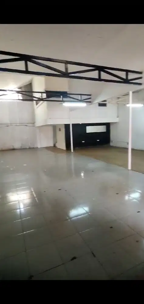 Ruang Usaha Raya Fatmawati