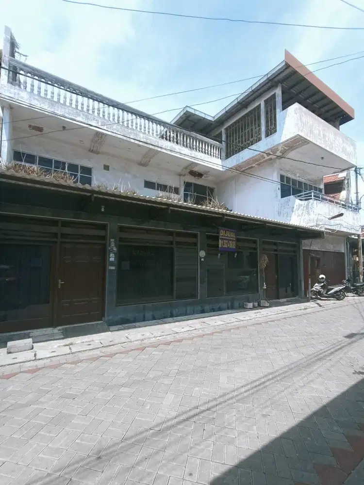 Rumah Strategis Kalongan Besar Dekat Indrapura