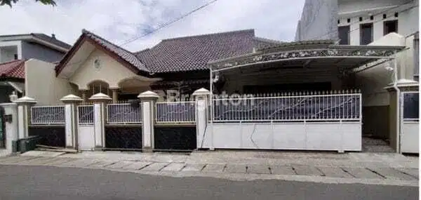 Dijual Atau Disewakan Rumah Di Tanjung Barat Jaksel