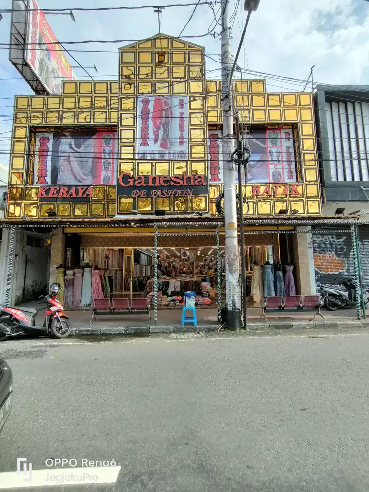 Dijual murah Toko pinggir jalan utama Urip Sumoharjo dekat Galeria