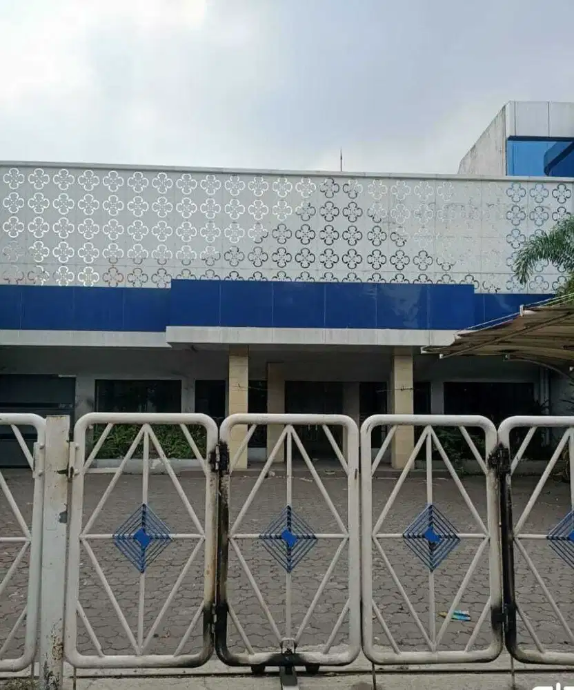 Rumah Usaha Siap Pakai Raya Diponegoro Surabaya Pusat
