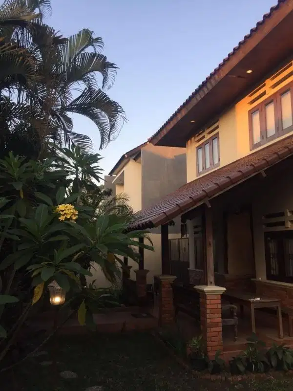 Rumah di Pondok Kelapa