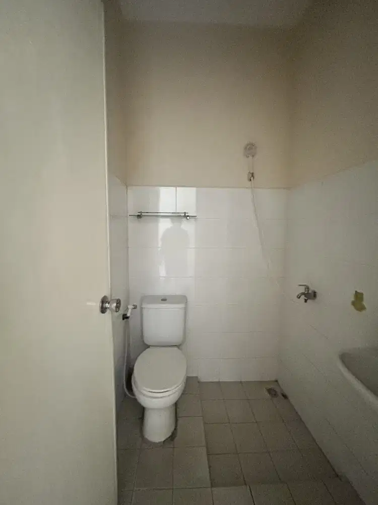 DIJUAL RUMAH SIAP HUNI TAMAN LEMBAH HIJAU NEGO