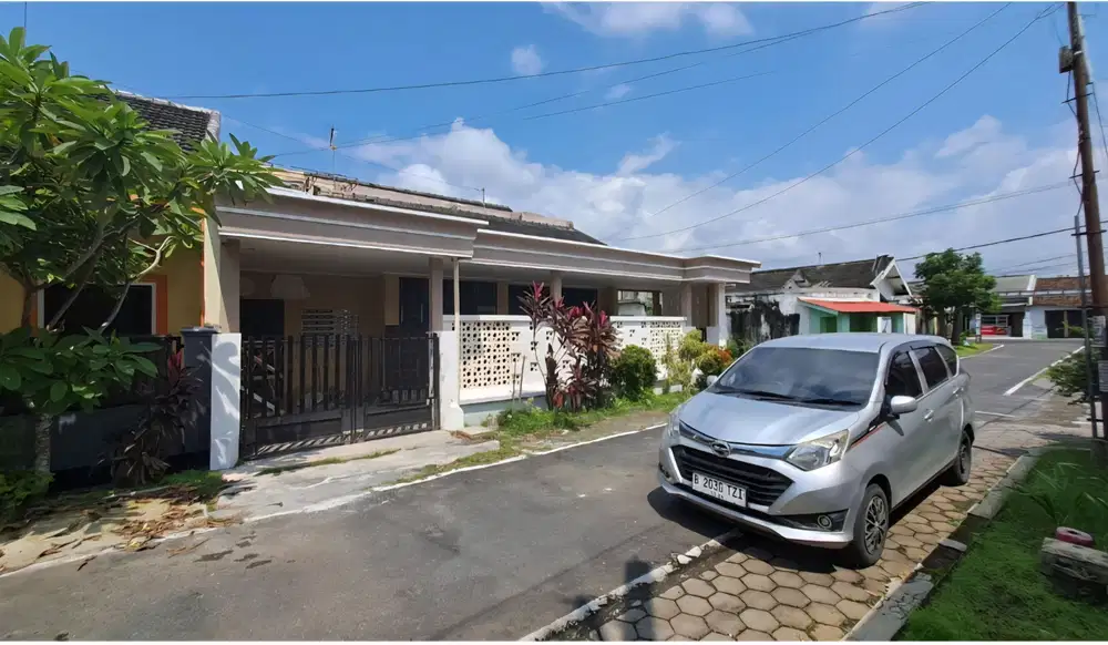 Rumah 2 lantai demang mulia kebonsari murah