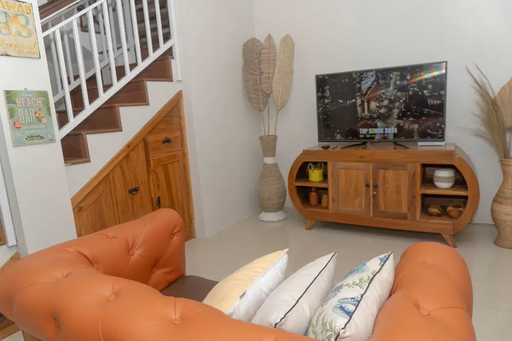 Dijual Guest House di Maguwoharjo Sleman: Lingkungan Kost dan Kampus