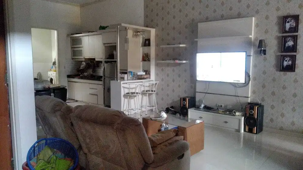 Dijual Rumah Cantik Full Furnished Cherry Field