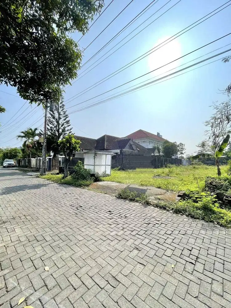 Tanah strategis dalam perumahan dekat kampus UGM & Pakuwon mall