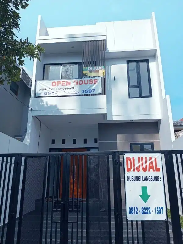 Rumah Lux di Komplek Billymoon Pondok Kelapa Jakarta Timur