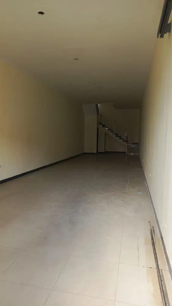 Disewa Ruko Kopo Sayati Siap Pakai 3 Lantai Parkir Luas