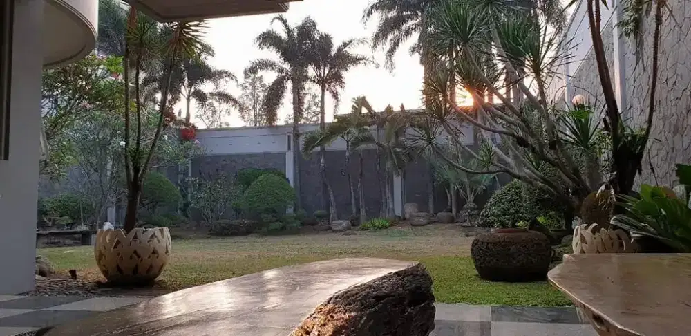 Dijual Rumah Mewah Lux di Sayap Dago Bandung Furnished