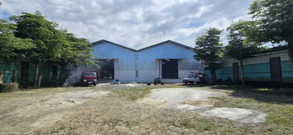 DISEWAKAN DAN DIJUAL GUDANG BARU DI SALATIGA