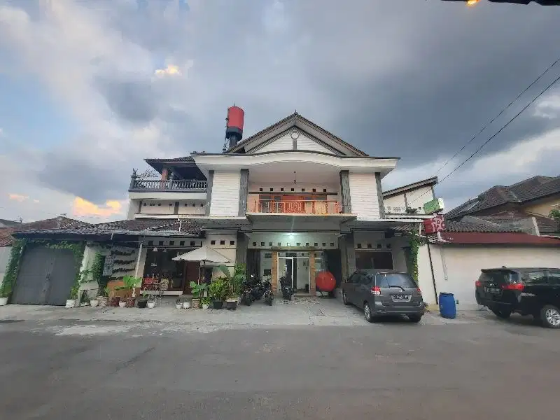 Dijual Guest House Dibawah harga pasar di daerah Soekarno Hatta Kota bandung Jawa Barat