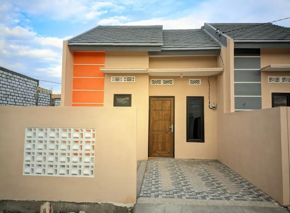 Rumah siap huni murah jalan lebar mobil bisa selipan