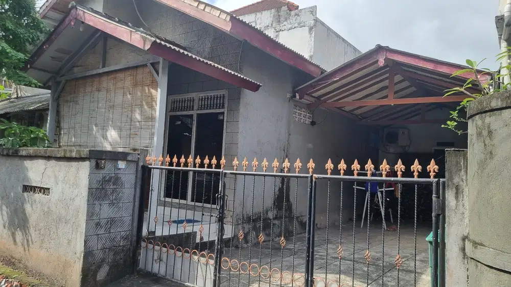 Rumah MURAH di Akasia Dkt Kampus WARMADEWA Hayam Wuruk Renon Sanur