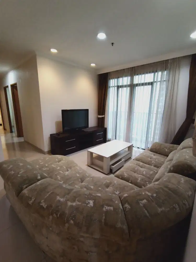 Spesialis apartement Hamptons park unit luas 121 sewa golf view