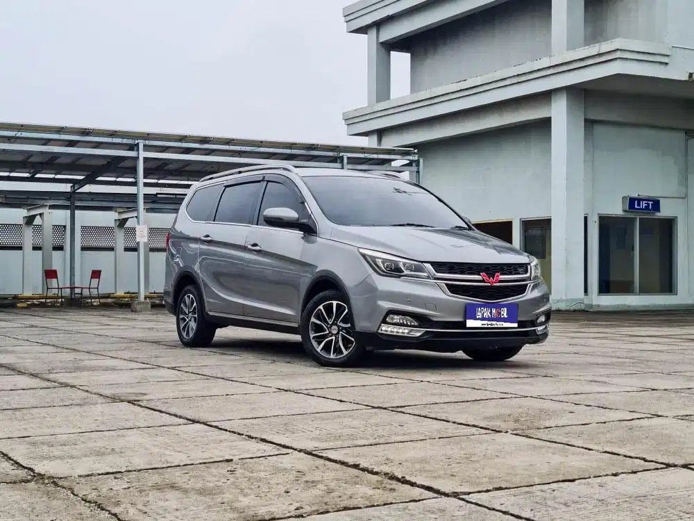Wuling Cortez 1.5 Lux+ CVT 2019 Km 86rb Tangan 1
