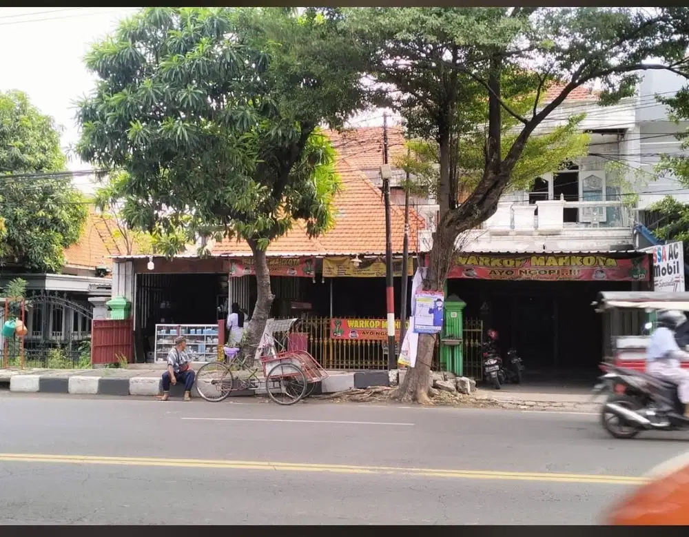 Rumah Usaha Lokasi Strategis Siap Hasilin Omset Berlimpah