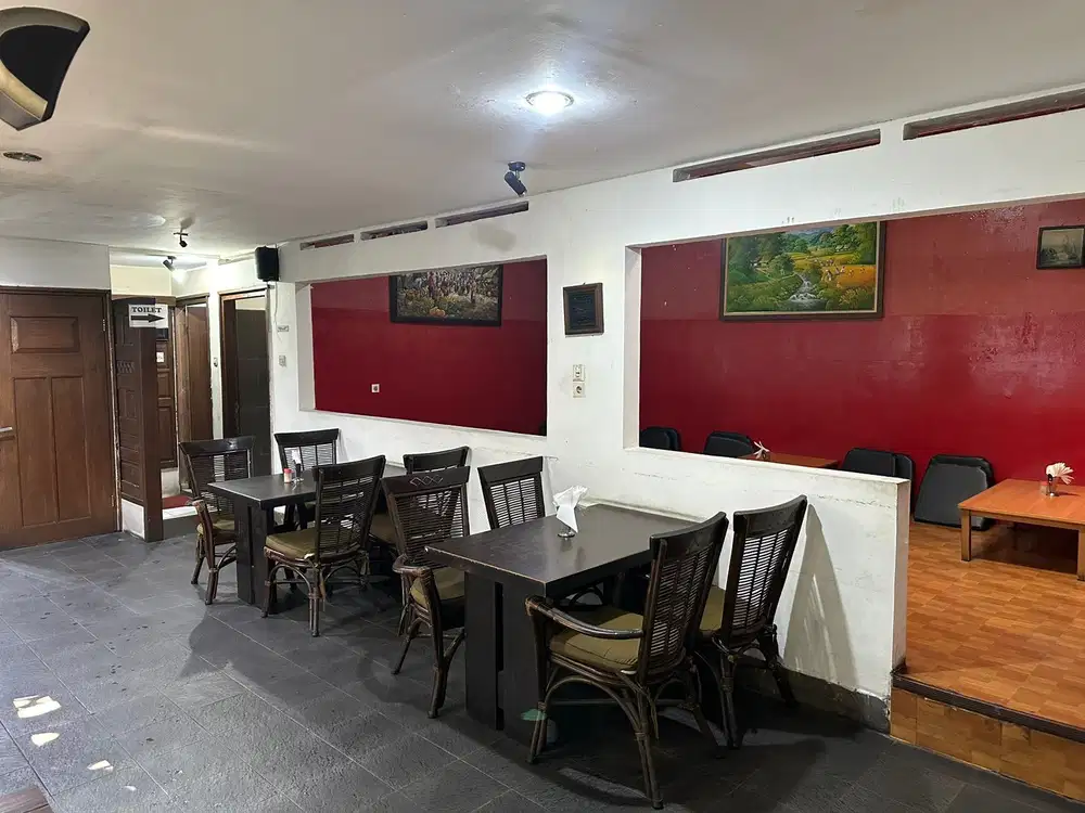 Disewakan Ruang Usaha Lokasi Tengah Kota Mainroad Pajajaran, Bandung