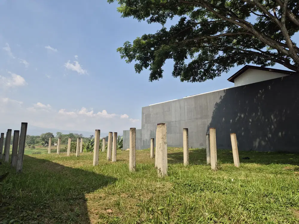 Jual Cepat, Tanah Cakep Berlokasi Diarea Kota Baru Parahyangan Bandung