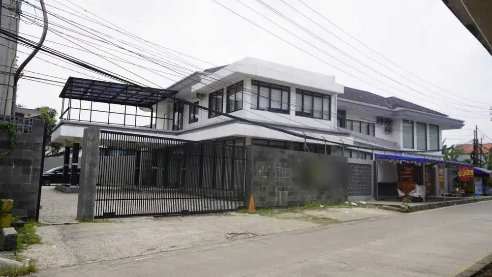 Dijual Gedung Kantor 2 Lantai Siap Pakai di Jalan Utama Sholeh Iskandar Bogor