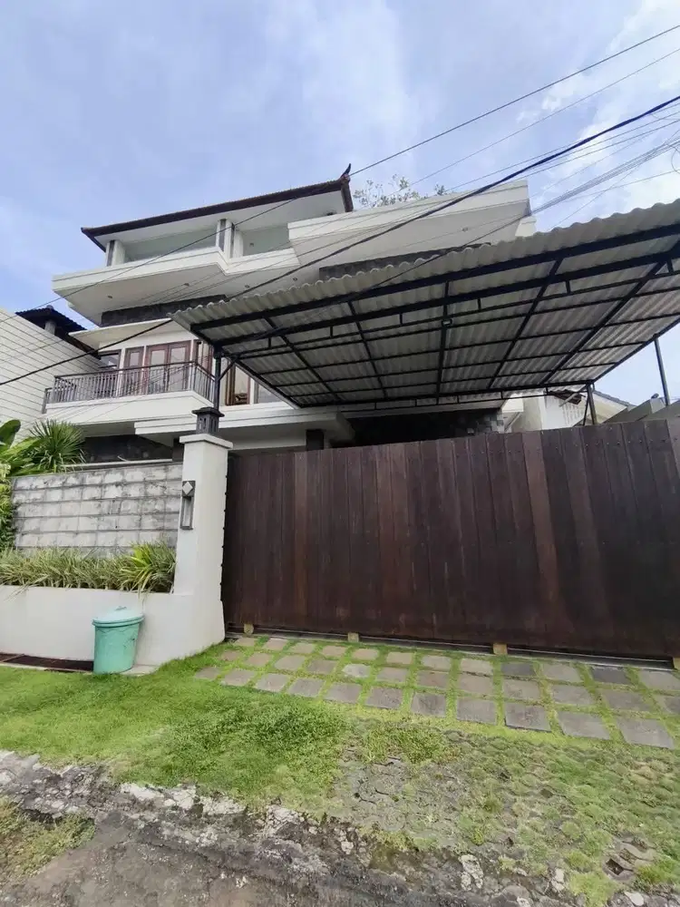 Villa Ocean View Dekat Mall Sidewalk Jimbaran