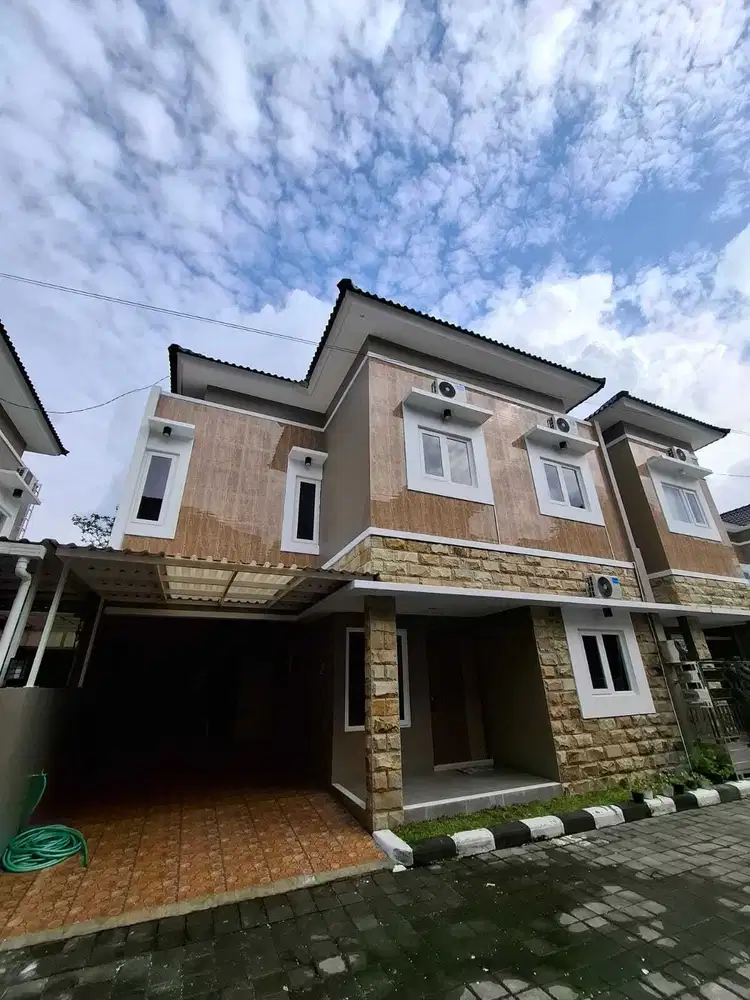 Rumah Murah Dalam Cluster Dekat Kampus UII Jakal