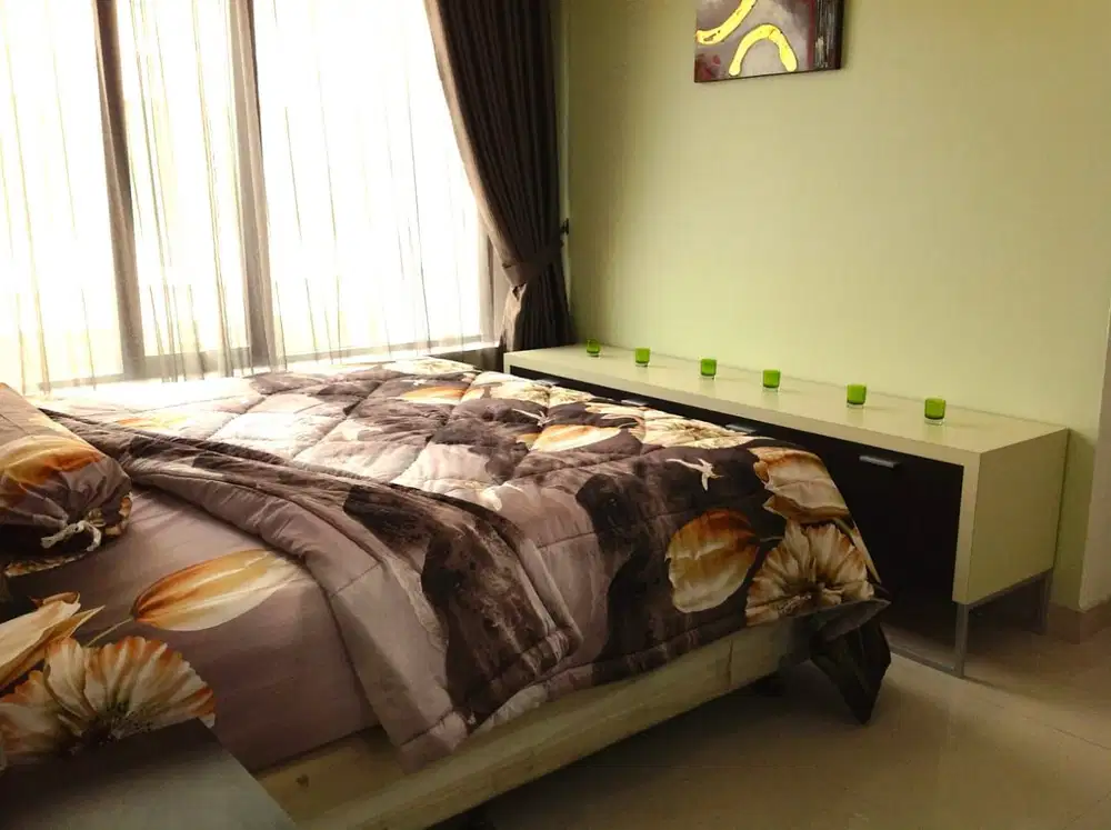 SPESIALIS apartement Hampton park unit sewa 97 m2