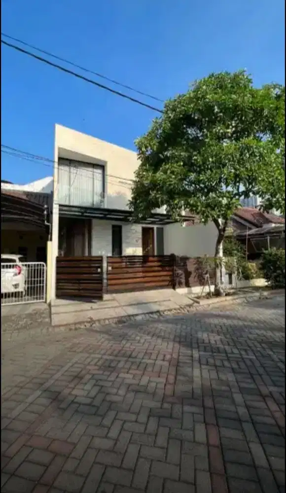 RUMAH GALAXY BUMI PERMAI ARAYA DKT PURI GALAXY, PAKUWON CITY,KERTAJAYA, Galaxy mall