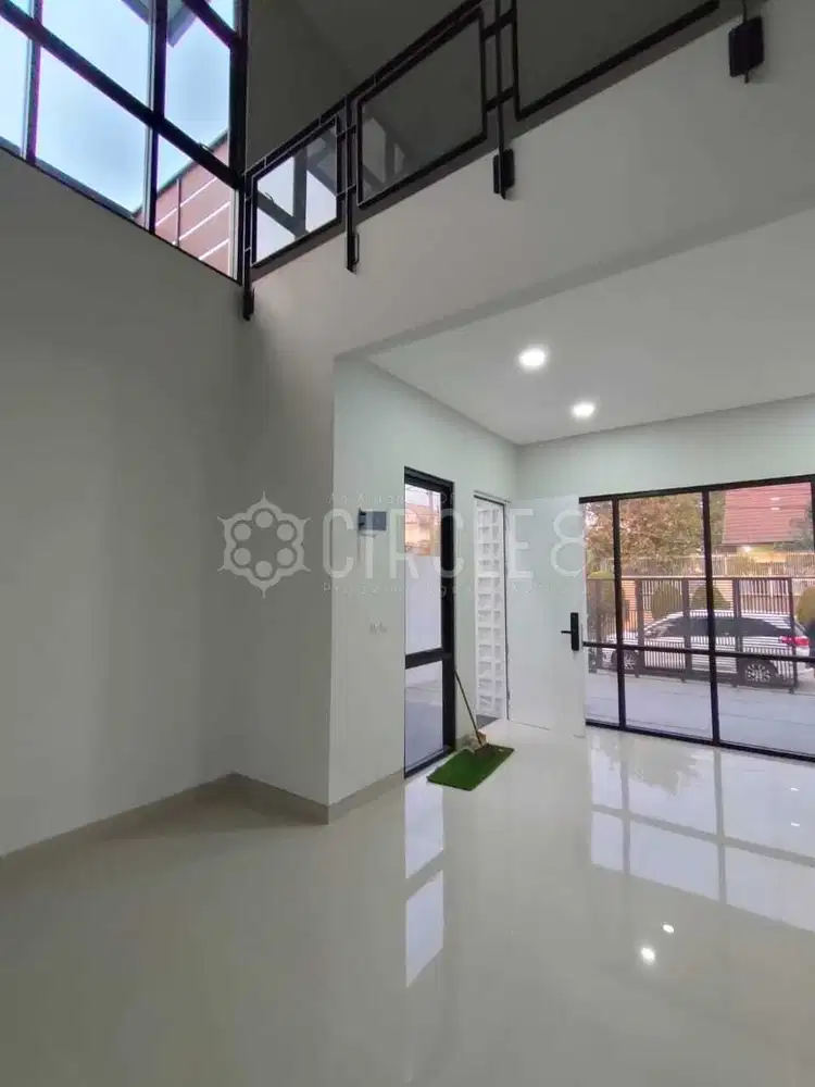 Kondisi Terawat, Hunian Nyaman Di Kawasan beken Taman Holis Indah, Bdg