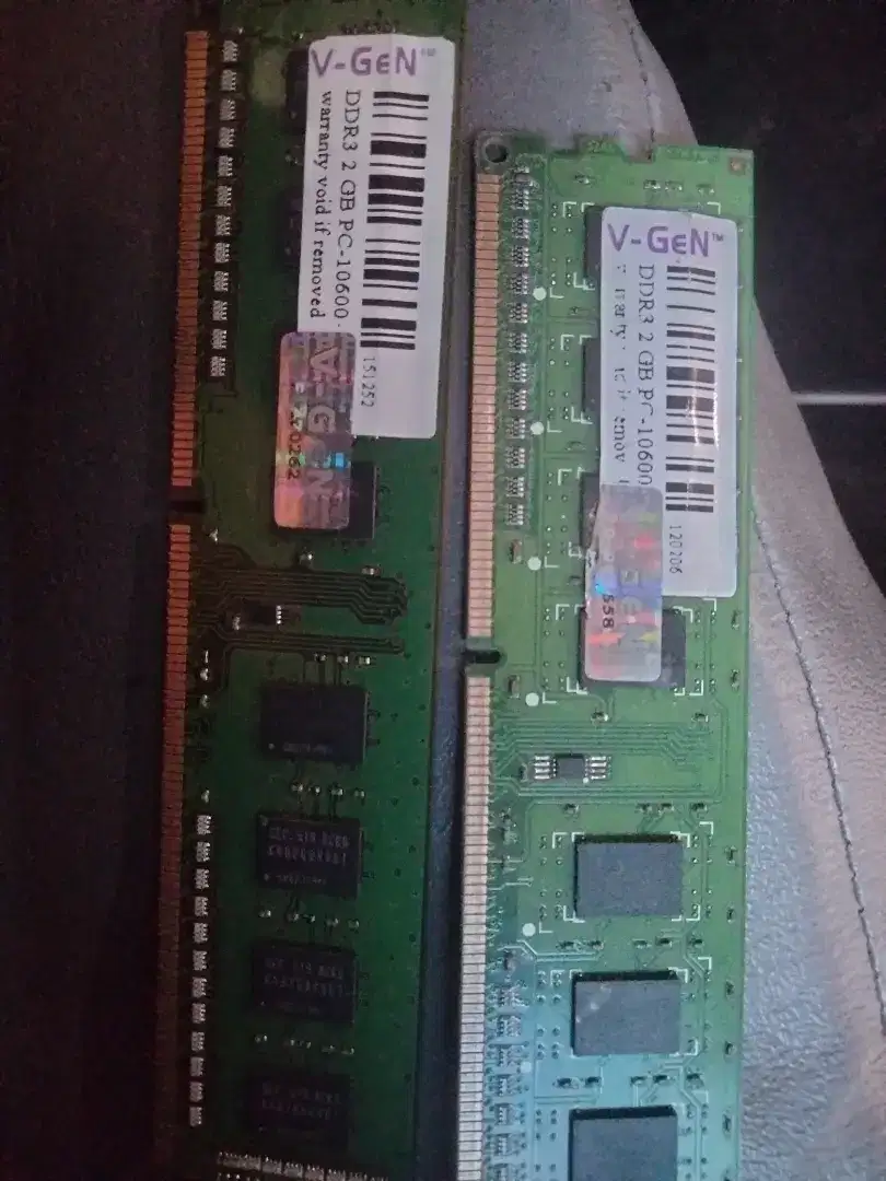 Ram komputer DDR3 2 gb