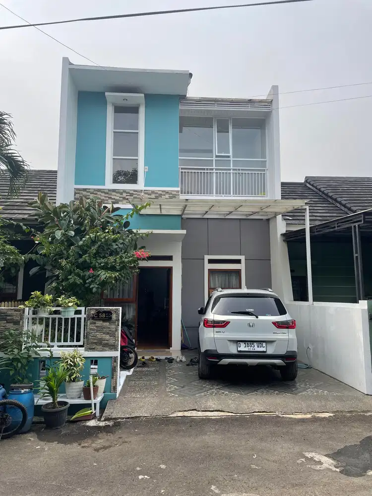 Dijual Rumah 2 lantai, siap Huni di Pesona Ciganitri,Bandung.