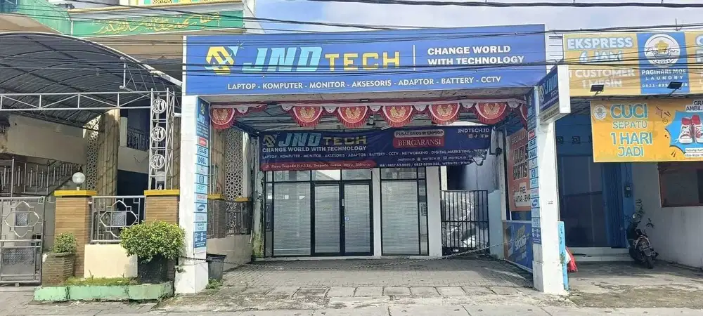 Tempat usaha luas 161 m2 harga 2 Milyar di Tropodo,Waru,Sidoarjo