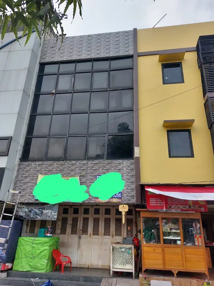 Disewakan Ruko  3Lantai Jakarta Utara