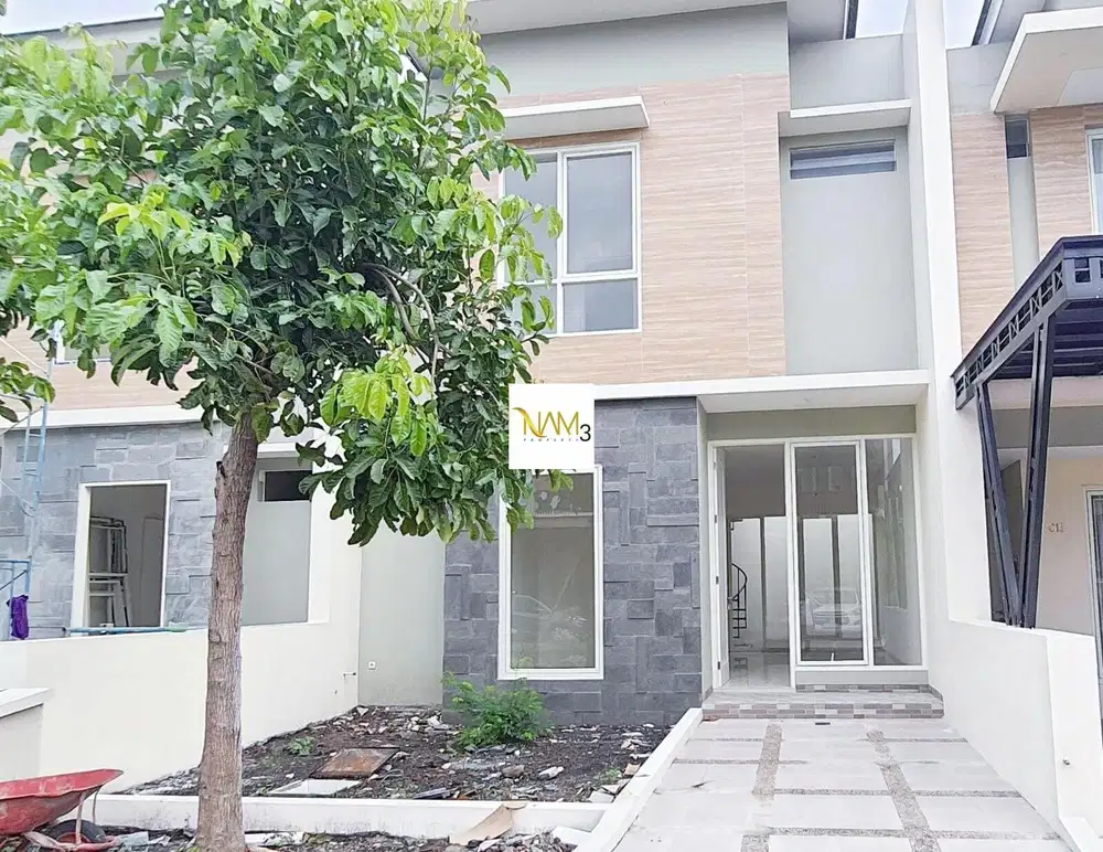 rumah dua lantai di surabaya kota cukup booking 10 juta