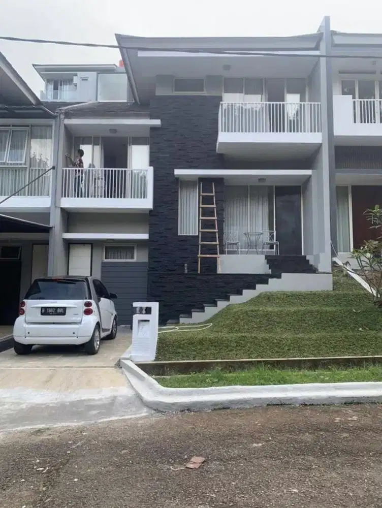 Dijual Rumah di dago resort forres hils