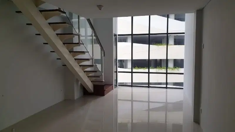 Ciputra Universitas Apartemen Cornell soho / Loft 2 Lantai