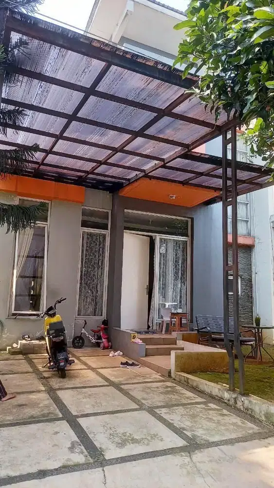 rumah dua lantai di perumahan modern hills depok pusat kota