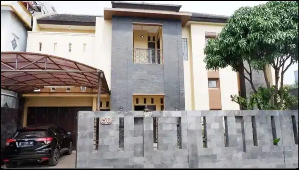 Rumah besar dkt masjid al jabar jl cimencrang gede bage
