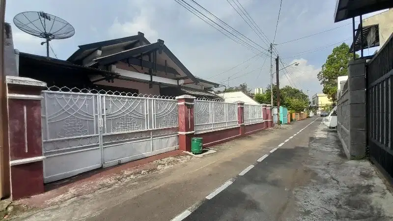 Rumah dijual solo di Purwosari laweyan Surakarta