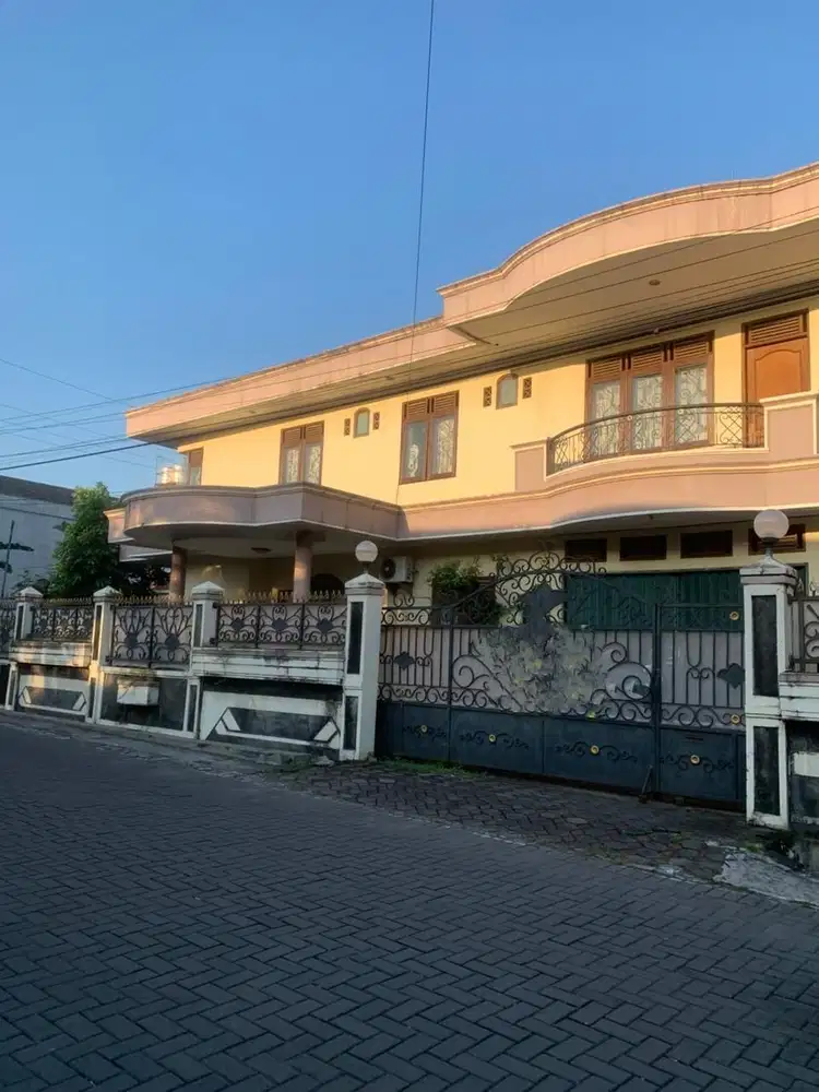 Rumah Tinggal 9 Kamar Tidur Sinduadi Mlati 065962 age2508