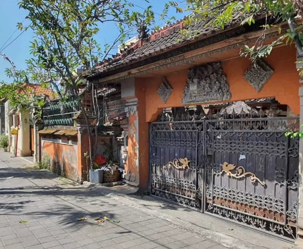 Tanah + Rumah 2 Lantai di Sekuta Sanur, Lokasi Strategis