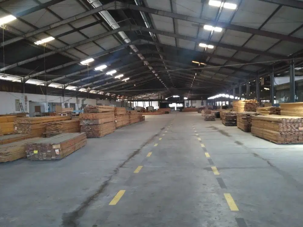 Gudang dijual, sebelah timur semarang LT 4, 1 hektar, LB  2.7 hektar