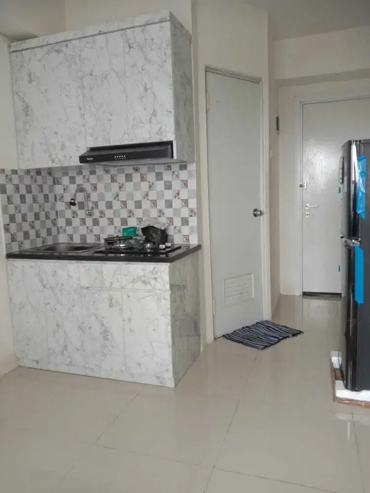 Jual Green Pramuka View City 2 BR Semi Furnished