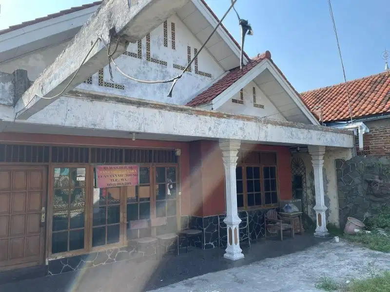 Di Jual Rumah Area Bisnis & Sekolah Bekasi Kota ( Ln)