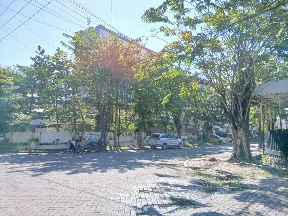 MANYAR KERTOARJO, HANYA 50m Dari Jalan Raya