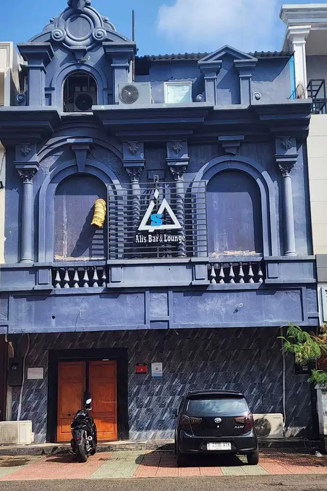 Ruko gandeng 2 1/2lantai view jalan raya@time square Cibubur